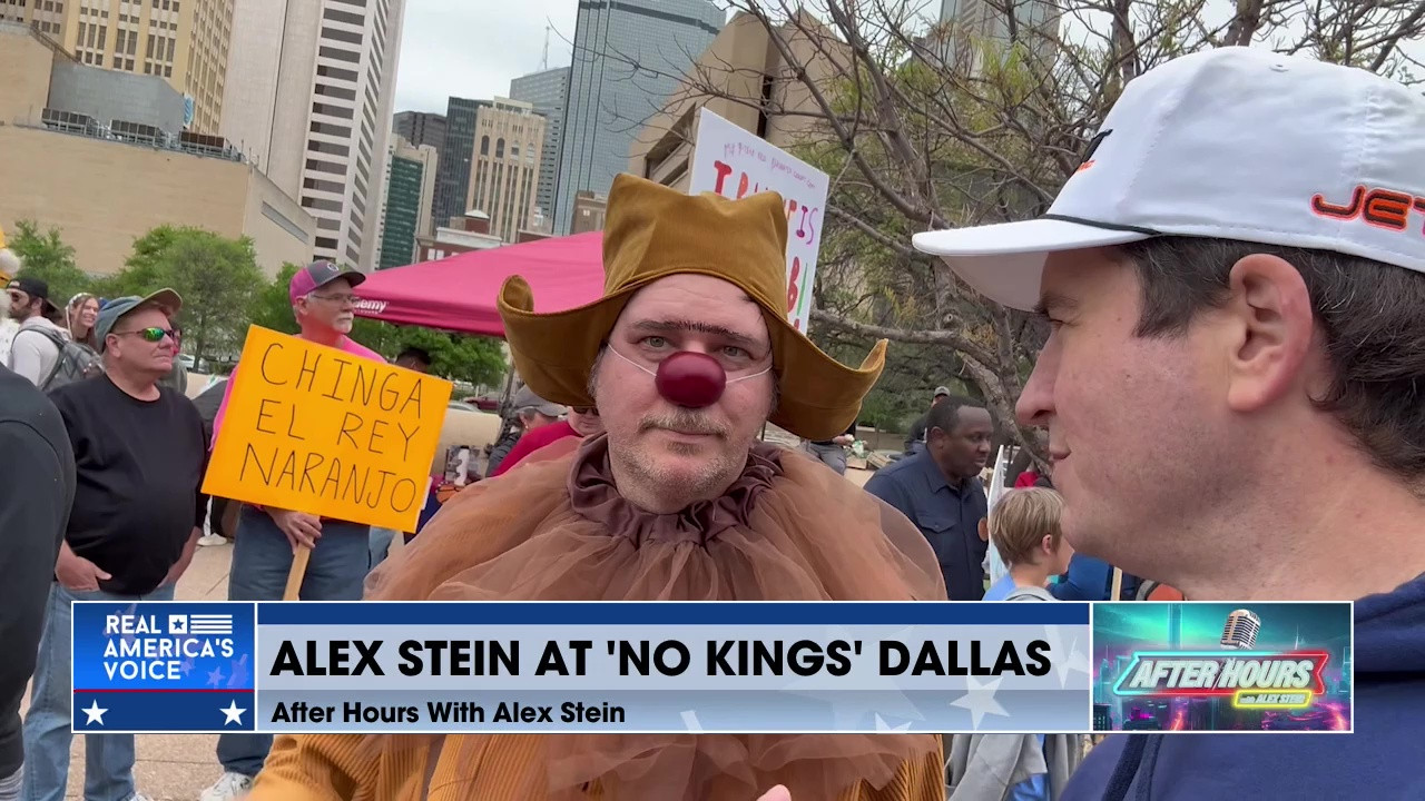 ALEX STEIN HIJACKS NO KINGS PROTEST