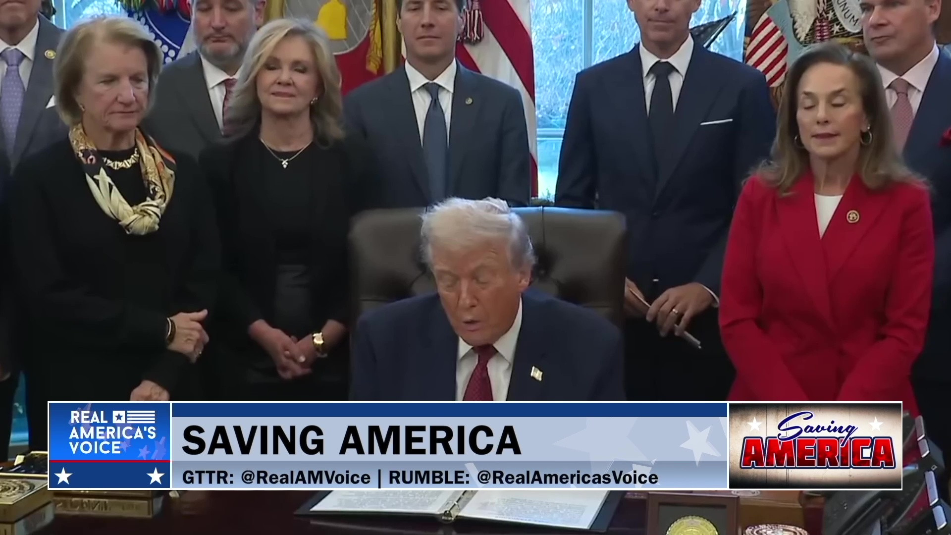 PRESIDENT TRUMP SIGNS EXECUTIVES ORDERS