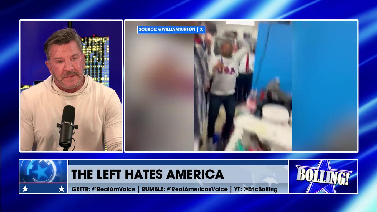 TEAM USA MEN'S HOCKEY WINS GOLD