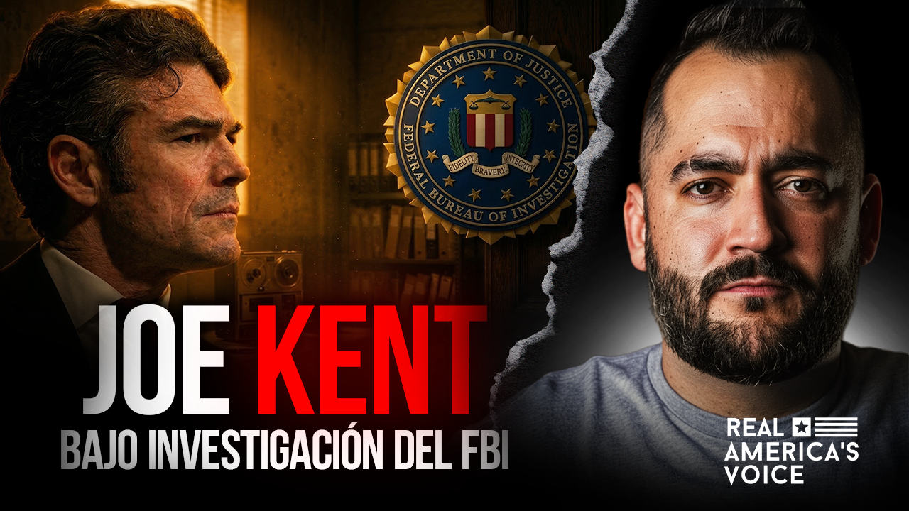 JOE KENT TRAICIONA A MAGA