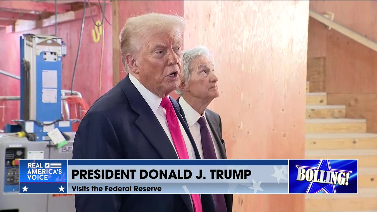 PRESIDENT DONALD J. TRUMP VISITS THE FEDERAL RESERVE 