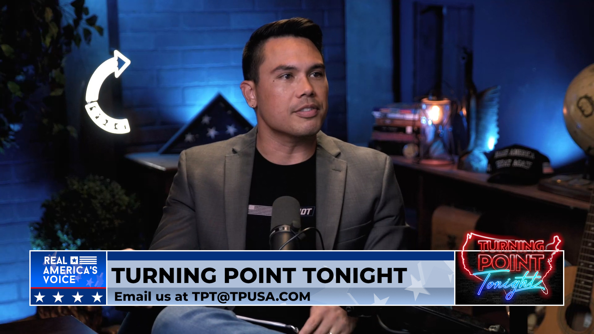 US Companies Are Posting Job Applications That EXPLICITLY Exclude US Citizen Applicants