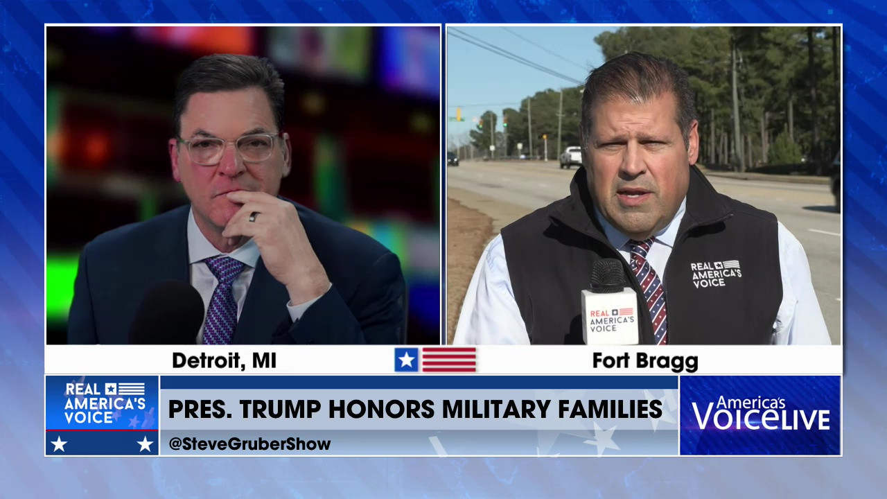 PRESIDENT TRUMP AND FIRST LADY MELANIA HONORS MILITARY FAMILIES AT FORT BRAGG