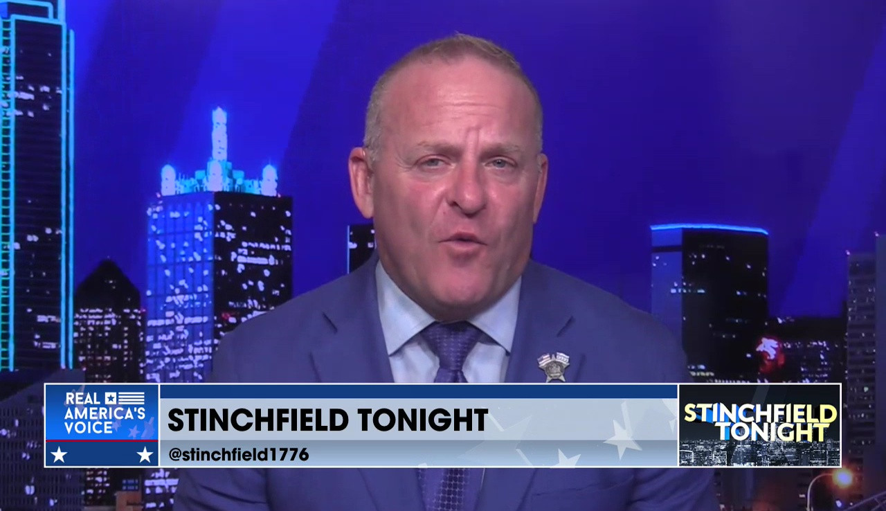 STINCHFIELD 10-6-2TRUMP RENAMES USSS GEORGE HW BUSH, NAVY ONE, FOR A DAY5 E