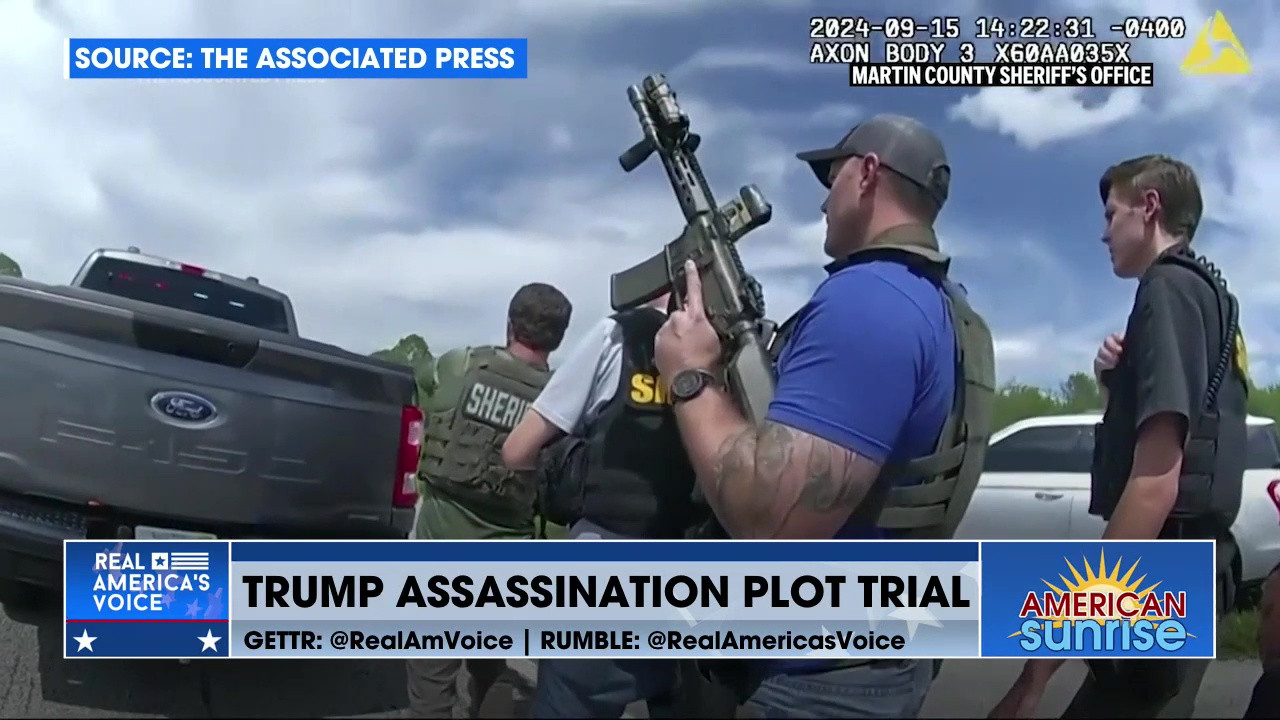 SUSPECT REPRESENTS HIMSELF