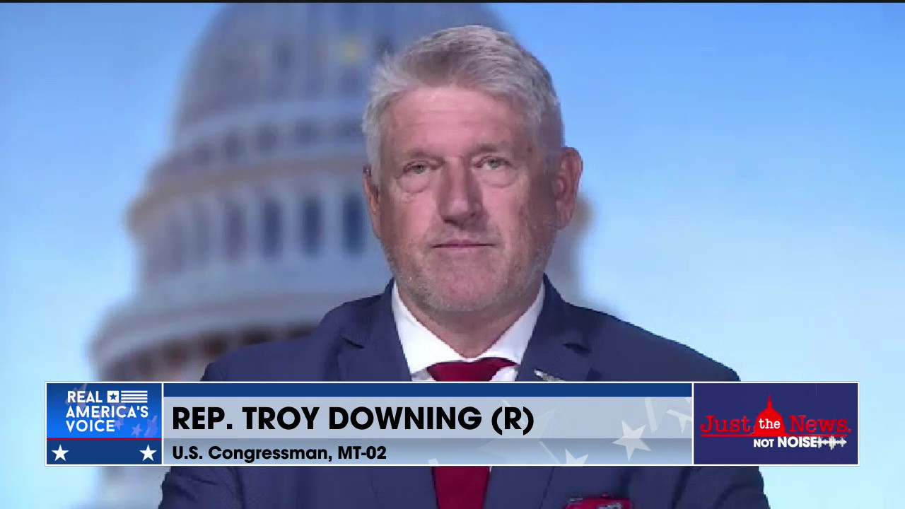 NEW COMEY EMAILS REVEAL HE THOUGHT HE'D BE WORKING FOR CLINTON