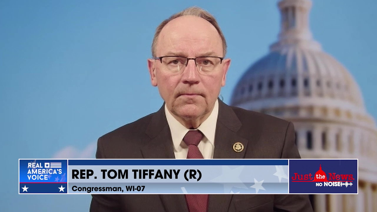 GAVIN NEWSOM COMPARES HIMSELF TO PATRICK BATEMAN FROM AMERICAN PSYCHO