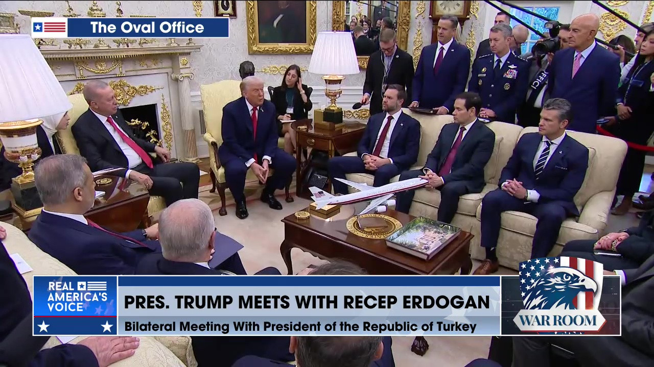 THE WAR ROOM WITH STEPHEN K. BANNON EPISDODE 4805 PART 3