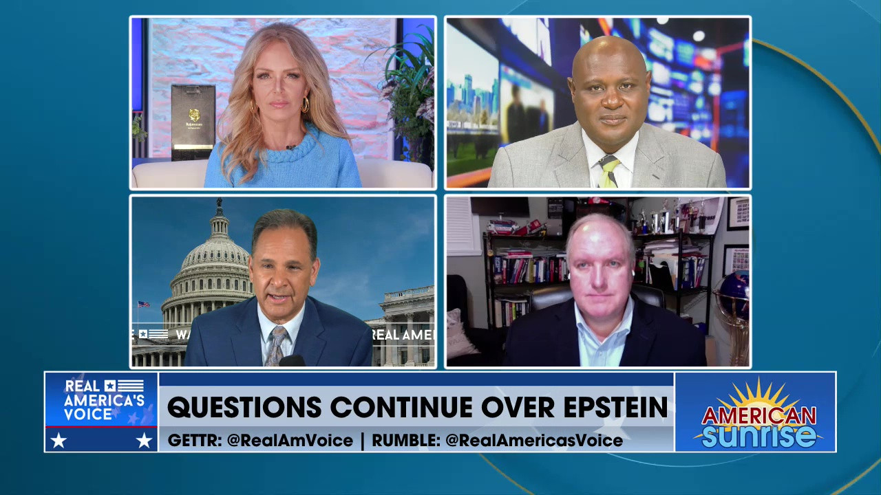 FMR. CIA OFFICER SLAMMED TRUMP