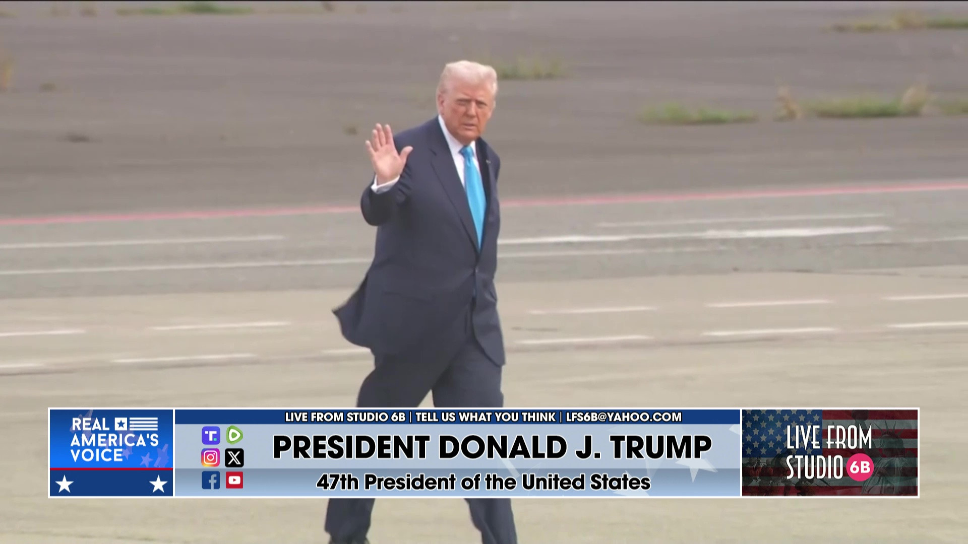 10-28-25 3 - Trump is traveling, Comer on Autopen, Trump on Tarmac in Japan, Enten Polls