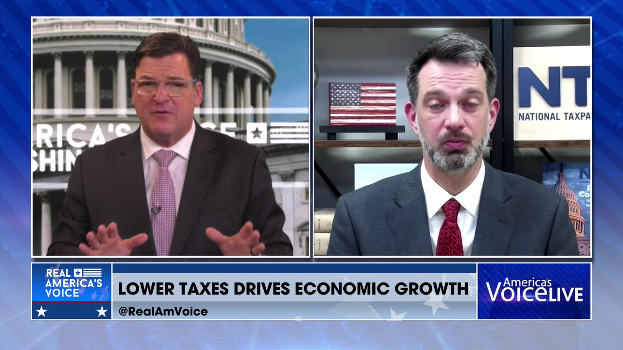 AMERICANS ARE MOVING TO STATES WITH LOWER TAX BURDENS