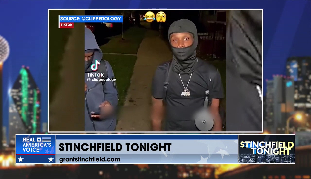 CHICAGO THUGS ACT TOUGH UNTIL COPS ROLL UP