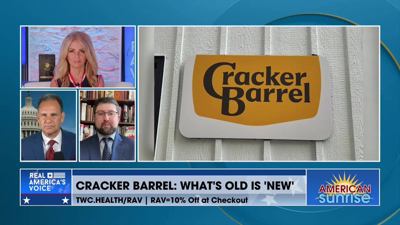 CRACKER BARREL REVERSES LOGO CHANGE