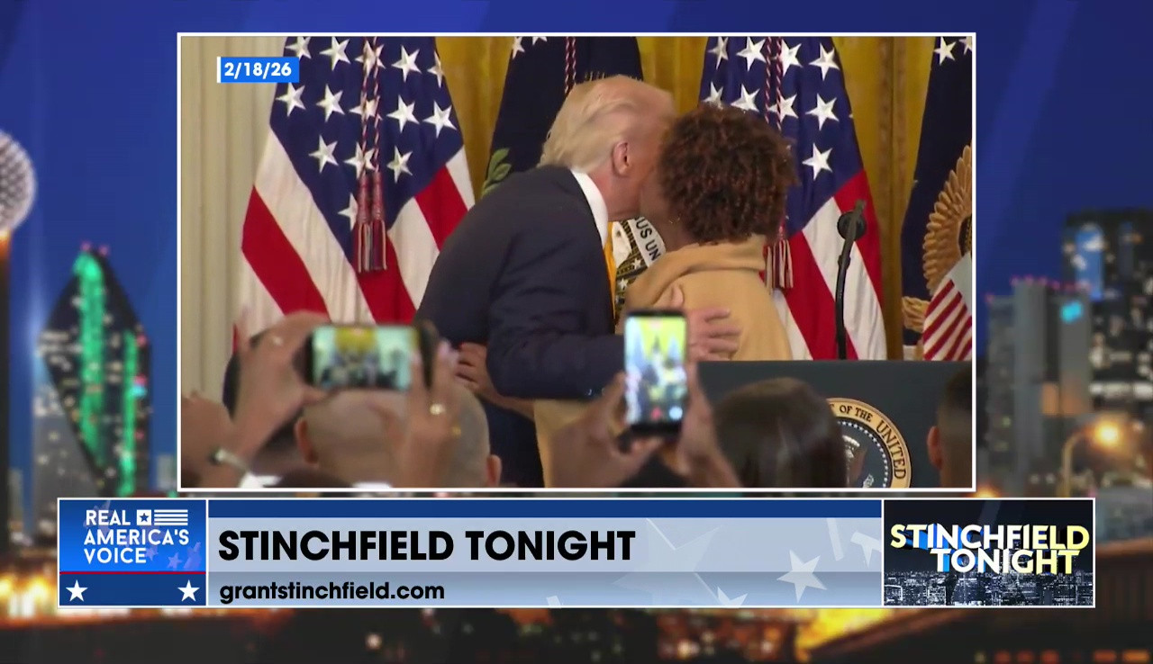 DON LEMON SAYS YOU CAN'T BE BLACK AND SUPPORT TRUMP