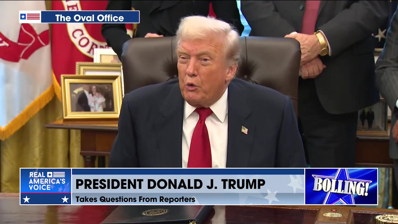 PRES. TRUMP SWEARS IN AMBASSADOR TO THE REPUBLIC OF INDIA